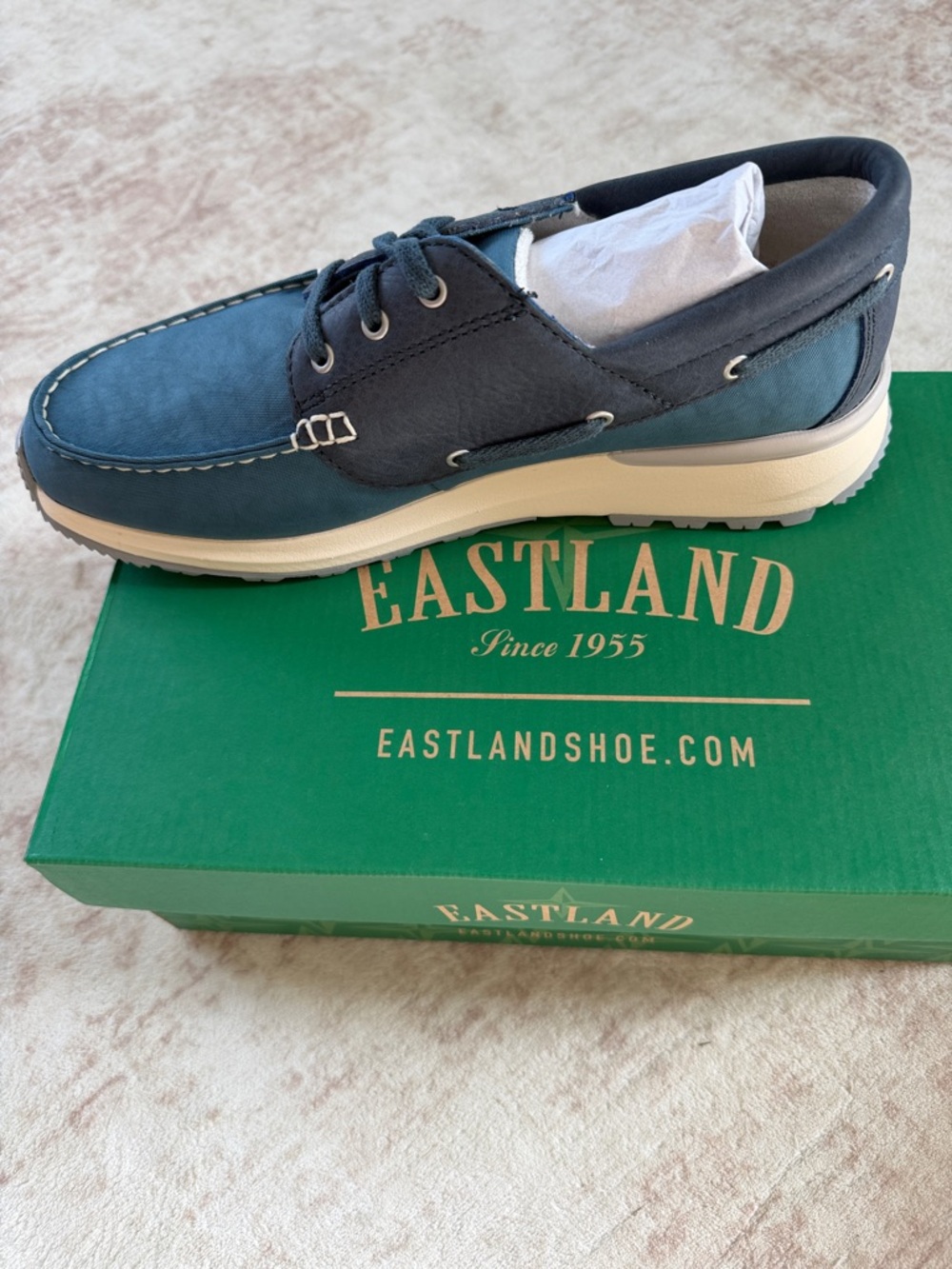 Eastland Women's Leap Trainer Size 10